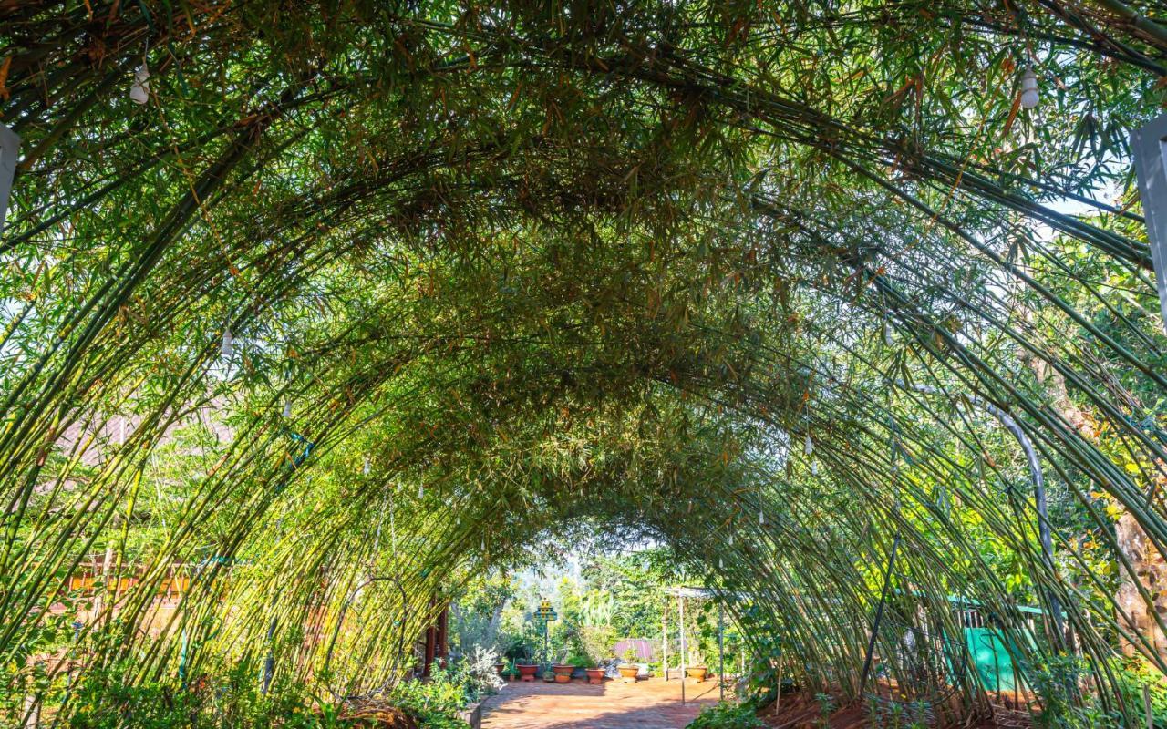 Phuong Nam Gia Trang Farmstay Gia Nghia Exterior photo