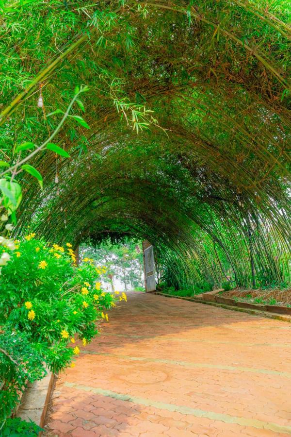 Phuong Nam Gia Trang Farmstay Gia Nghia Exterior photo